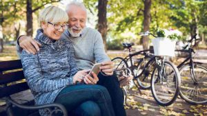 Due pensionati al parco