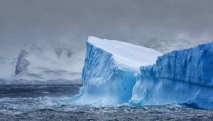 Enorme Iceberg in Antartide